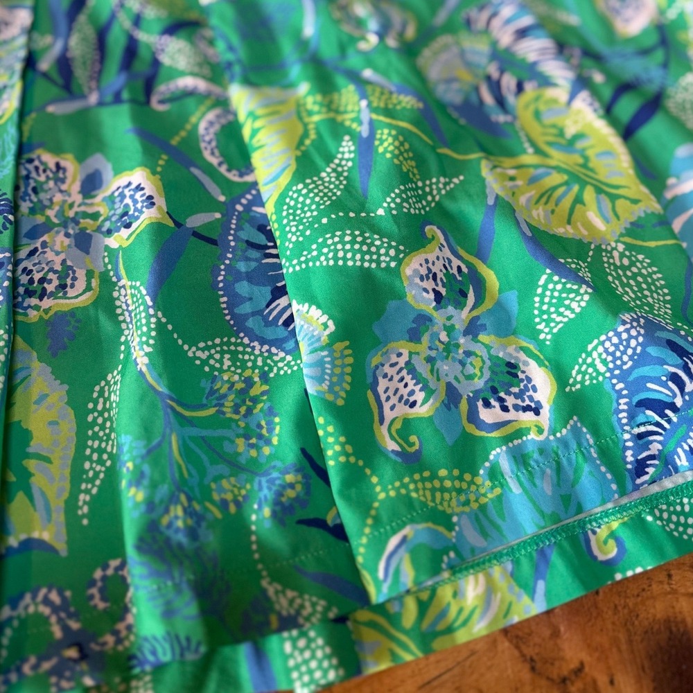 Lilly Pulitzer Womens Silvana Luxletic Skirt Botanical Green In A Flutter Medium - Picture 4 of 9